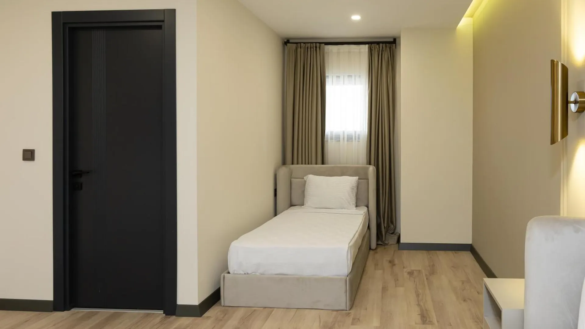 Fora Inn Lara Antalya Hotell