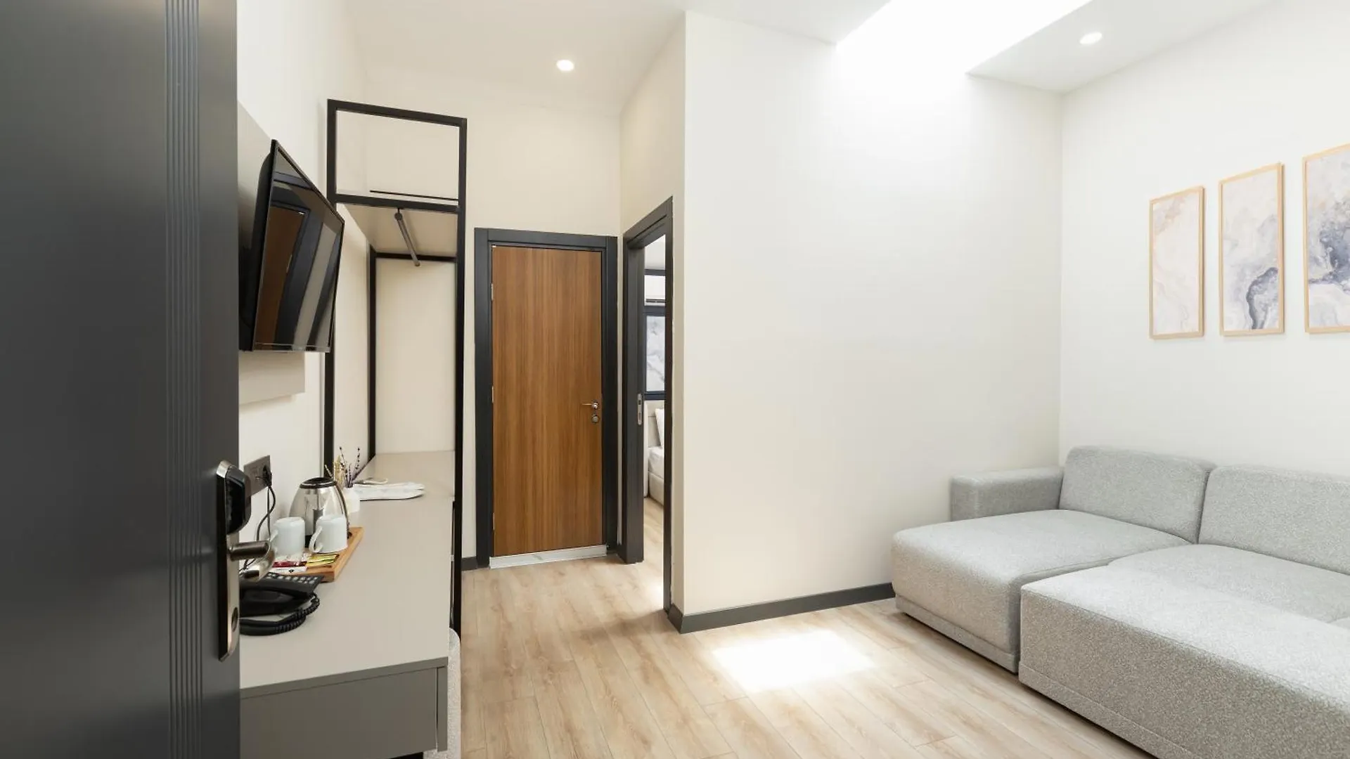 Fora Inn Lara Antalya