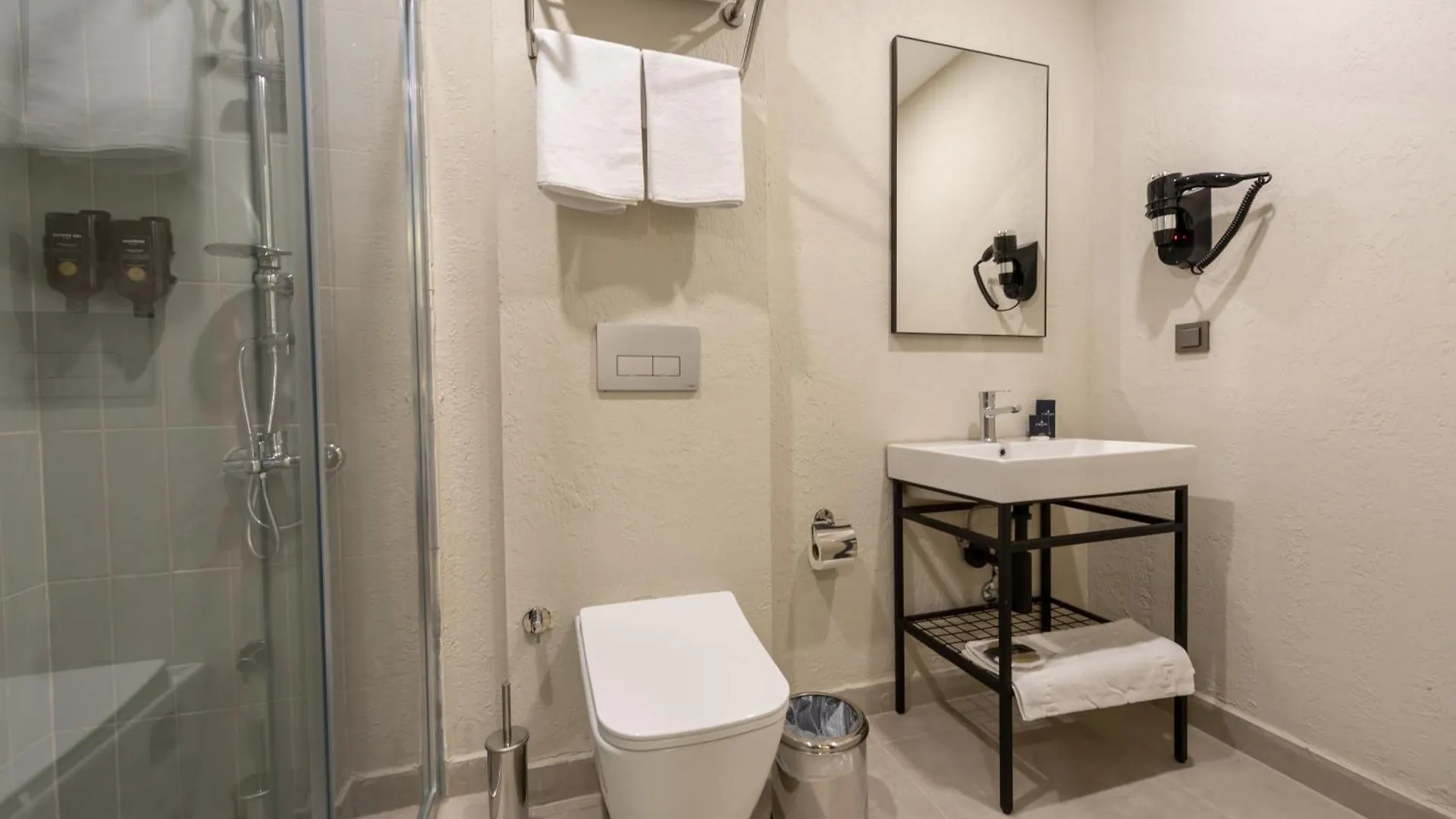 Fora Inn Lara Antalya