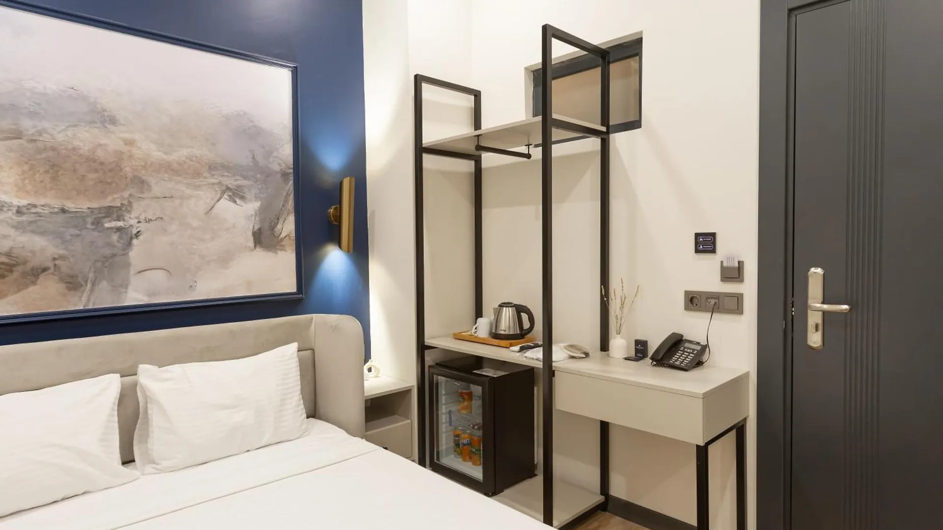 Fora Inn Lara Antalya