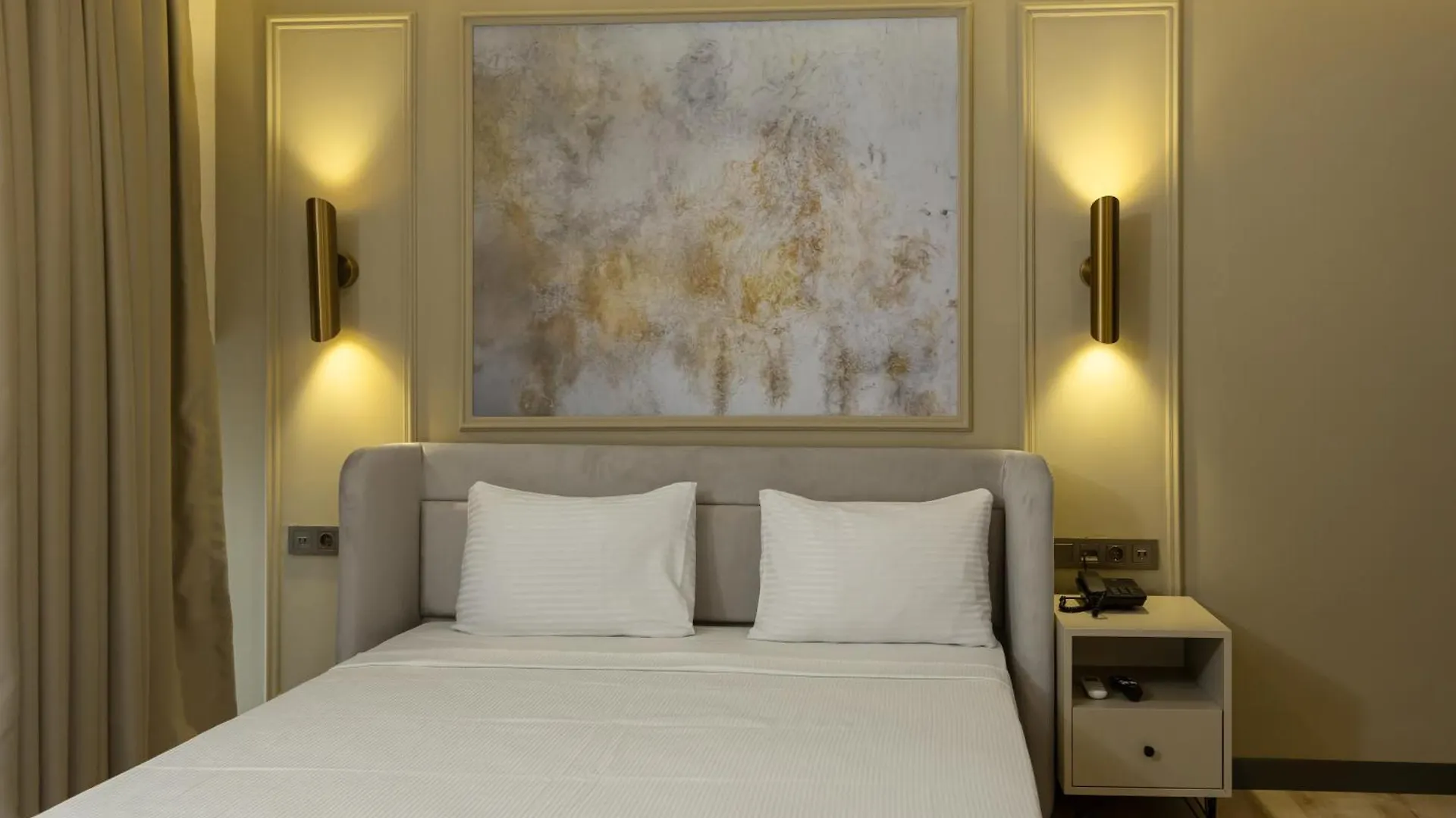 Fora Inn Lara Antalya